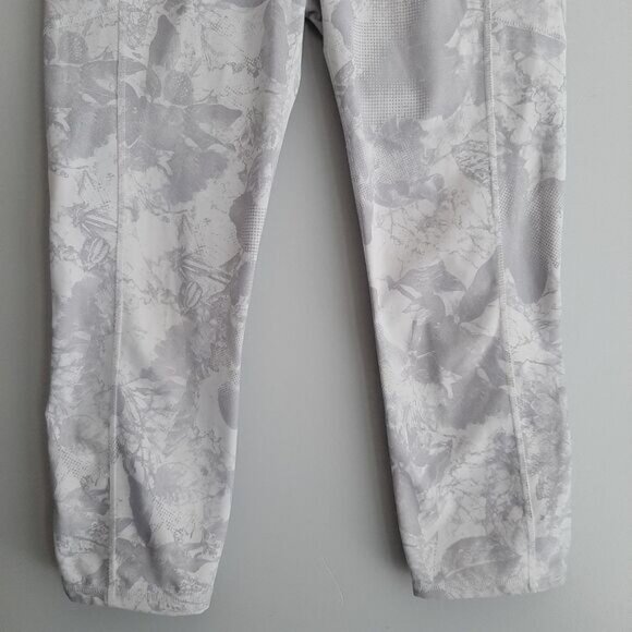 RBX Active Crop Capri Athletic Leggings Abstract Print Grey White Pockets Sz M - Picture 4 of 15
